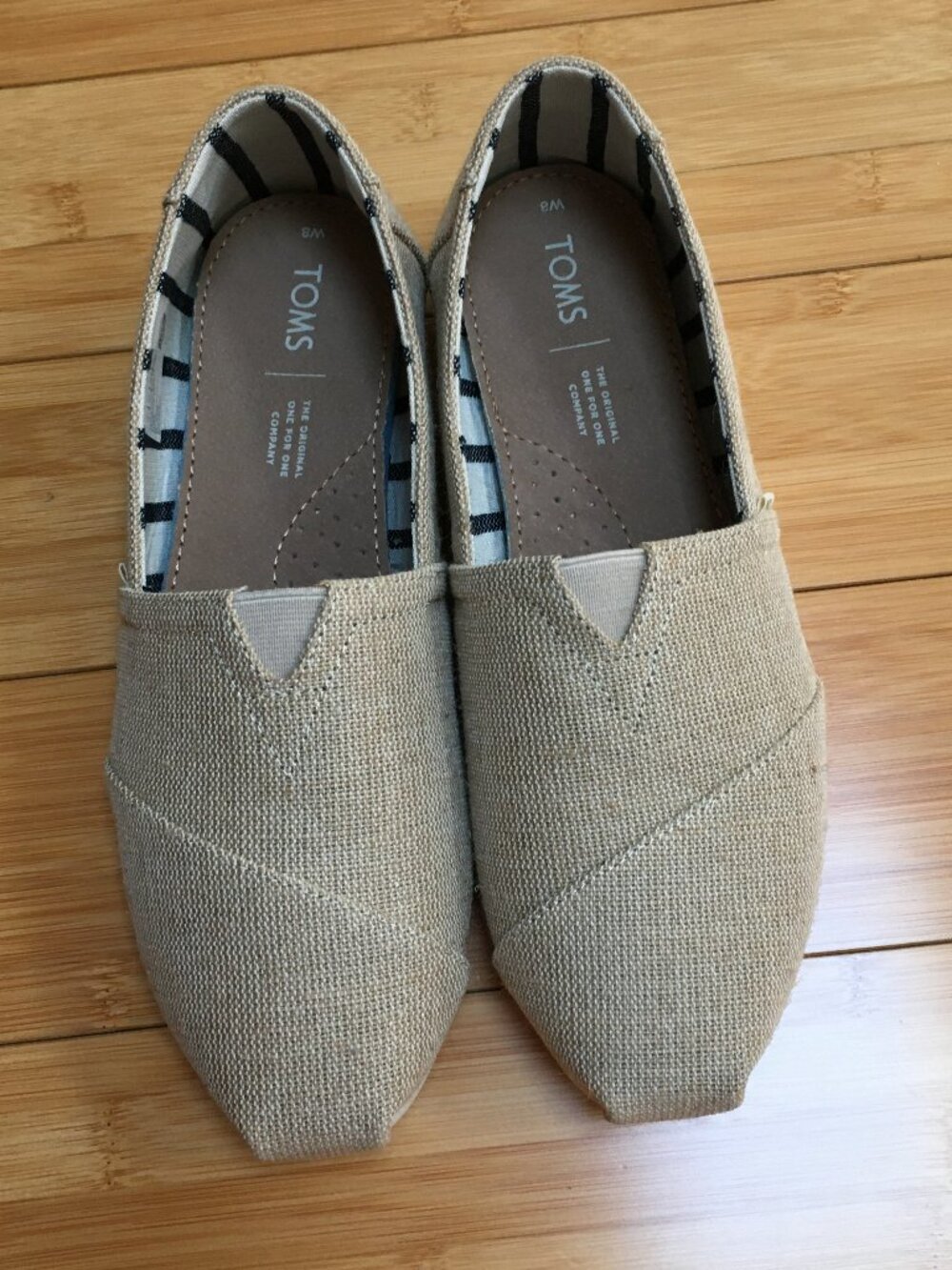 Like New TOMS Women’s Venice Collection Tan Classic Canvas Slip-On